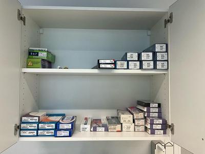 Overview picture of Lot of various HPLC Columns
